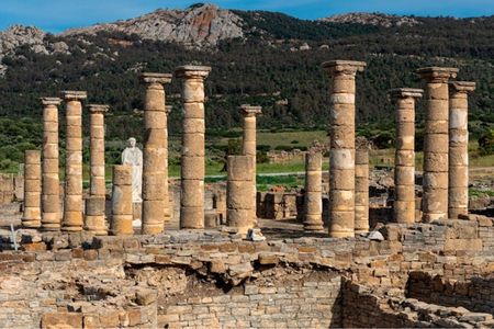 Day trip to Tarifa, Vejer, and the Bolonia beach from the Cadiz Bay
