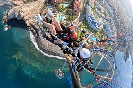 Acrobatic paratrike flight over Tenerife