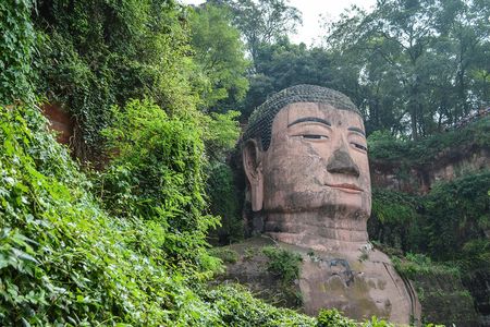 Leshan Giant Buddha private tour and Jurassic expedition