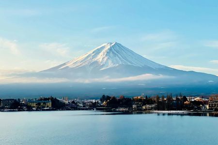 1-day ski trip to Mount Fuji Yeti Snow Resort and hot spring