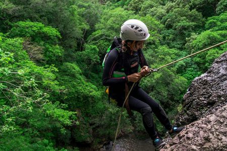 Rappel and hike tour in El Valle de Anton from Panama City