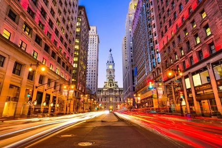 Panoramic night bus tour of Philadelphia