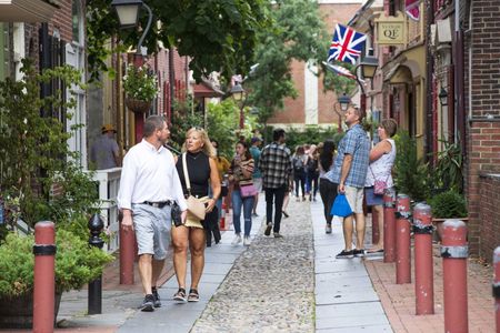 Founding Fathers and Mothers walking tour in Philadelphia