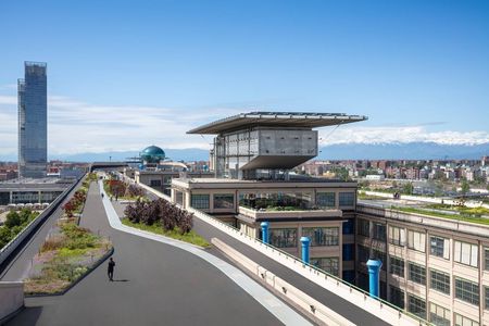Turin hop-on hop-off tour  with Pista 500 and Pinacoteca Agnelli