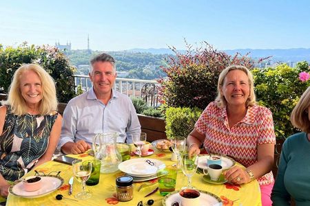 Croix rousse market tour and cooking class