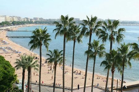 Cannes private walking tour with licensed guide