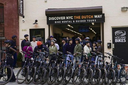 2.5-hour guided bike tour of Central Park