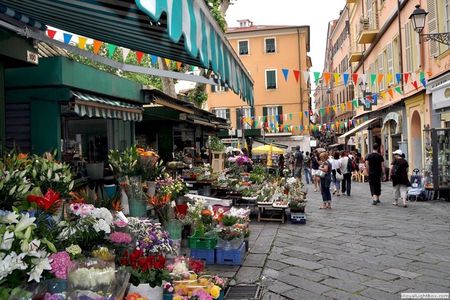 Menton and Sanremo Italian market guided private tour