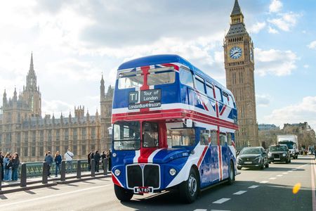London vintage bus tour with afternoon tea