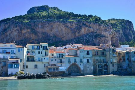 Cefalù and Monreale tour from Palermo with optional boat trip