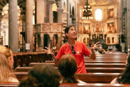 Square of Miracles Guided Tour with Optional Leaning Tower Tickets
