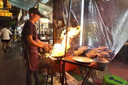 Bangkok Chinatown culinary tour with local guide