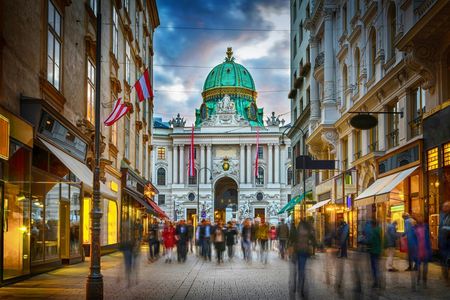 Vienna Deluxe Pass with 72-hour transport and an e-sim