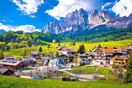 Small Group Dolomites and Cortina Day Trip from Venice