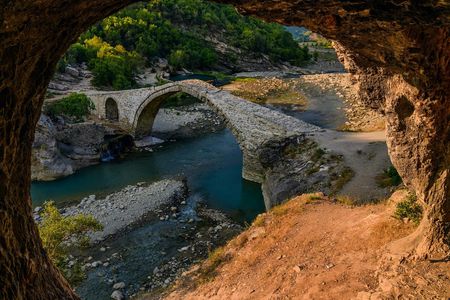 Day trip to Permet's nature, gastronomy and thermal pools