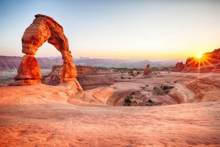 Self-guided audio walking tour of Arches Delicate Arch