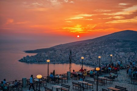 The Blue Eye and Lekuresi Castle guided tour