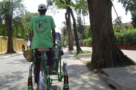 Half-day cyclo tour in Phnom Penh