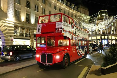 Christmas lights tour on a vintage bus in Edinburgh