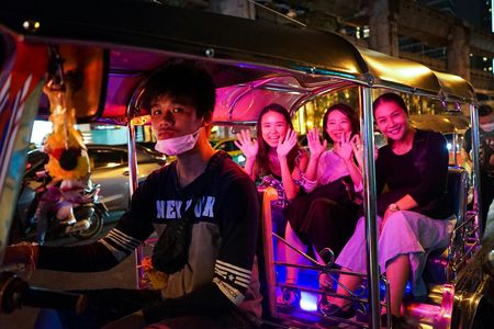 Bangkok bar hopping and culinary guided tour