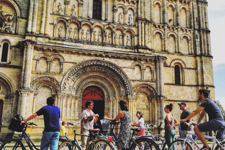 Bordeaux 3-hour bike tour to discover the city highlights