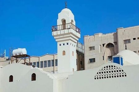 Madinah full-day guided tour with lunch