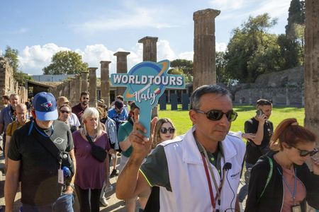 Pompeii and Mt. Vesuvius shared tour with optional lunch and tasting
