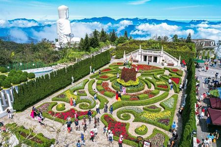 Tour to the Ba Na Hills with cable car and craft brewery and lunch
