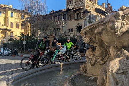 Villa Borghese, Villa Ada and Coppedè District E-bike Tour