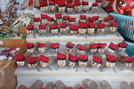 Barcelona's Private Christmas Markets City Tour