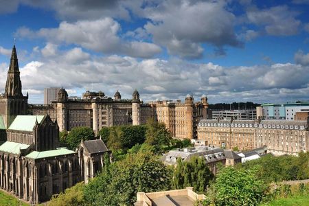 Explore the Instaworthy Spots of Glasgow with a local