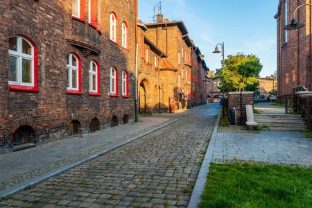 Navigate Katowice's Insta-perfect spots with a local