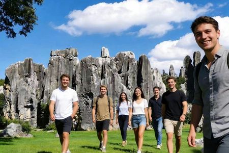 Private Kunming Stone Forest tour