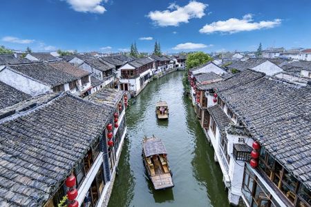 Shanghai city and Zhujiajiao water town private tour with lunch