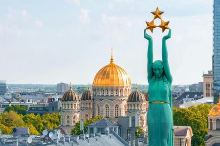 Guided tour of Riga's most Instagrammable spots with a local