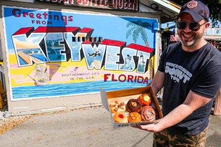 Key West Old Town walking tour with local treats