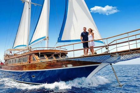 Pirate boat adventure and snorkelling tour with lunch from Marsa Alam