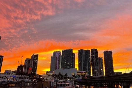 Cruise on Biscayne Bay with open bar