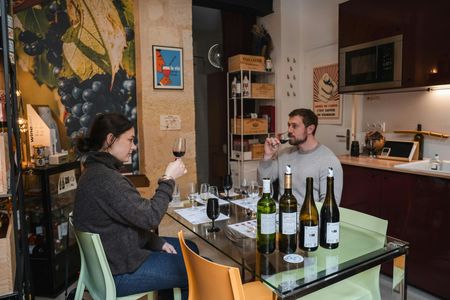 Bordeaux red wine tasting workshop with charcuterie pairing