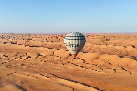 Hot air balloon adventure over Wahiba Sands