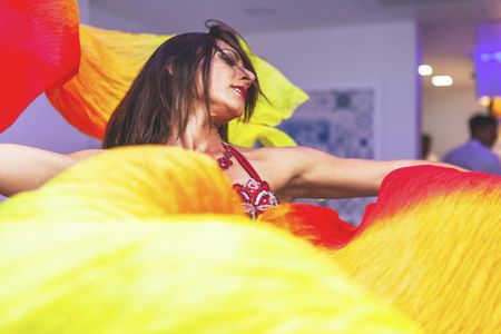 Arabian night dance show with tapas and wine in Algarve