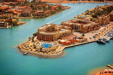 El Gouna guided tour with lagoon boat ride from Hurghada