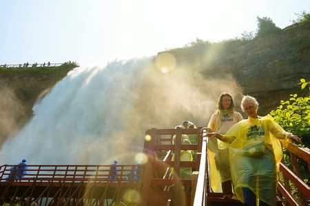 Niagara Falls full-day tour with American and Canadian sides