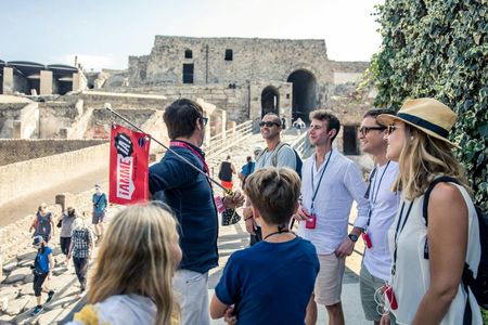 Pompeii and Sorrento full-day guided tour from Naples