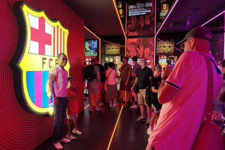 Half-day all-inclusive Barcelona football guided tour