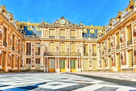 Palace of Versailles reserved entry with audio guide app