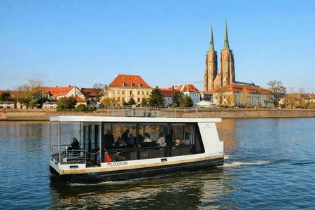 Wroclaw catamaran cruise with multilingual audio guide