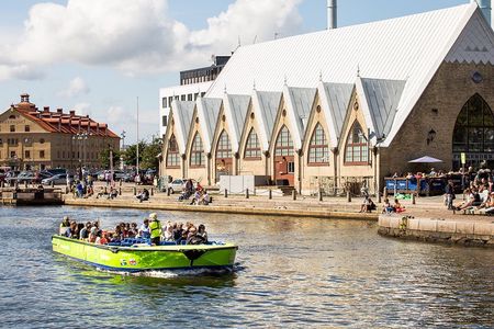 Hop-On Hop-Off Boat Tour in Gothenburg