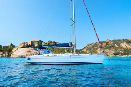 Sailboat trip to Maddalena archipelago from Santa Teresa Gallura