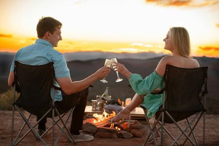 Romantic off-road adventure and picnic in Spring Mountain Range